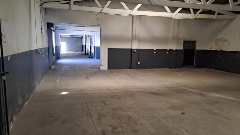 To Let commercial Property for Rent in North End Eastern Cape